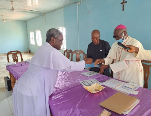 The signing of the land lease agreement between Delta Alternative Energy and the Ogikwe diocese by Dr Solomon Amatu, Bishop of Ogikwe Imo State